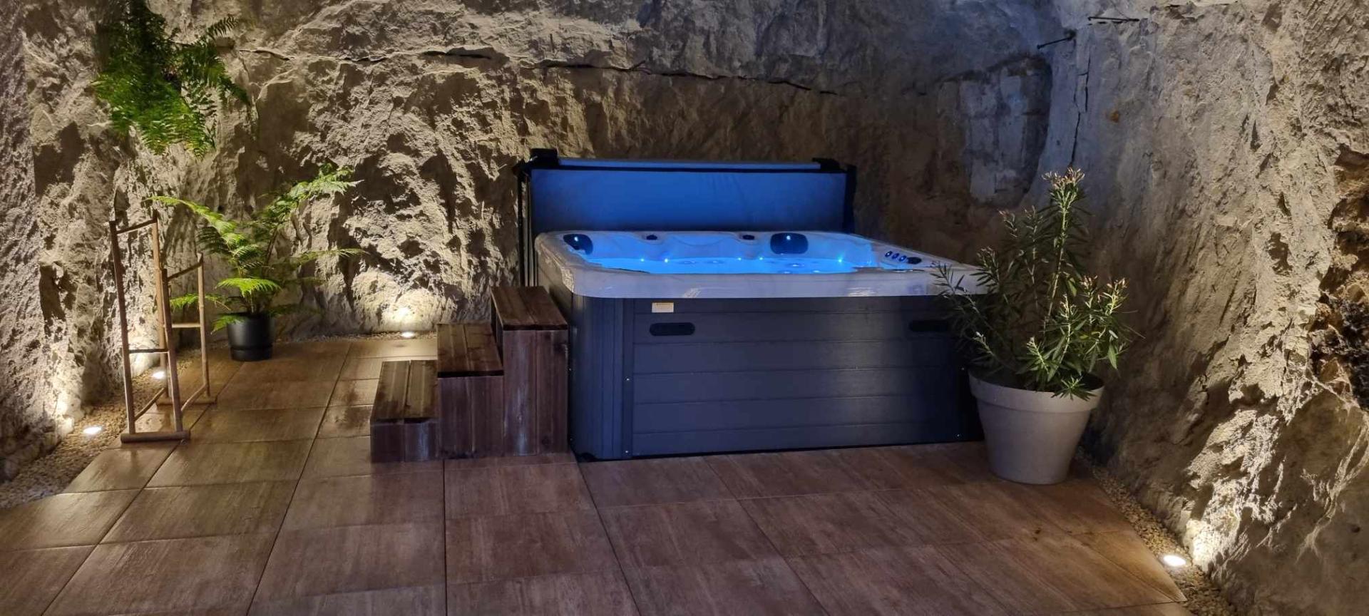 Gite a saumur avec jacuzzi